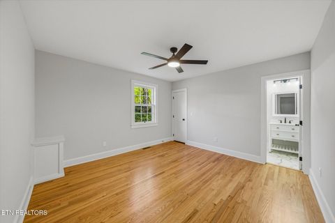 Tiny photo for 5707 NW Woodburn Drive, Knoxville, TN 37919 (MLS # 1333314)