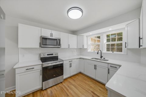 Tiny photo for 5707 NW Woodburn Drive, Knoxville, TN 37919 (MLS # 1333314)