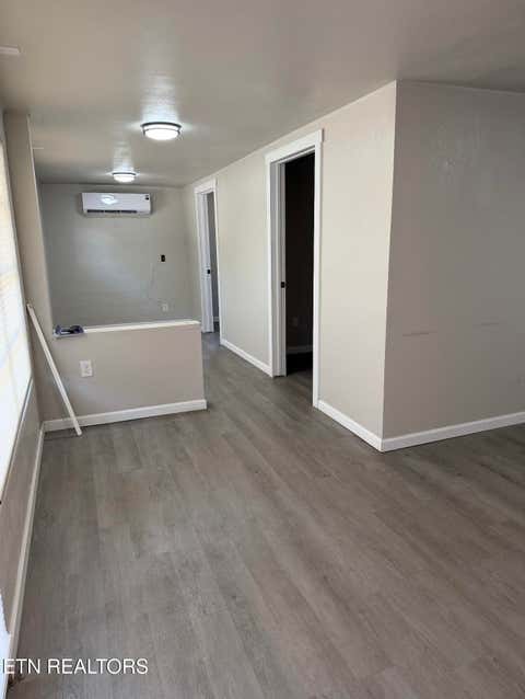 Tiny photo for 911 E Race St, Kingston, TN 37763 (MLS # 1350053)
