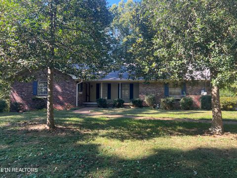 Photo of 1519 Mcllvaine Drive, Maryville, TN 37803 (MLS # 1318329)