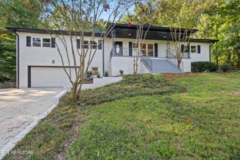 Photo of 3205 Mount Vernon Drive, Knoxville, TN 37920 (MLS # 1352542)