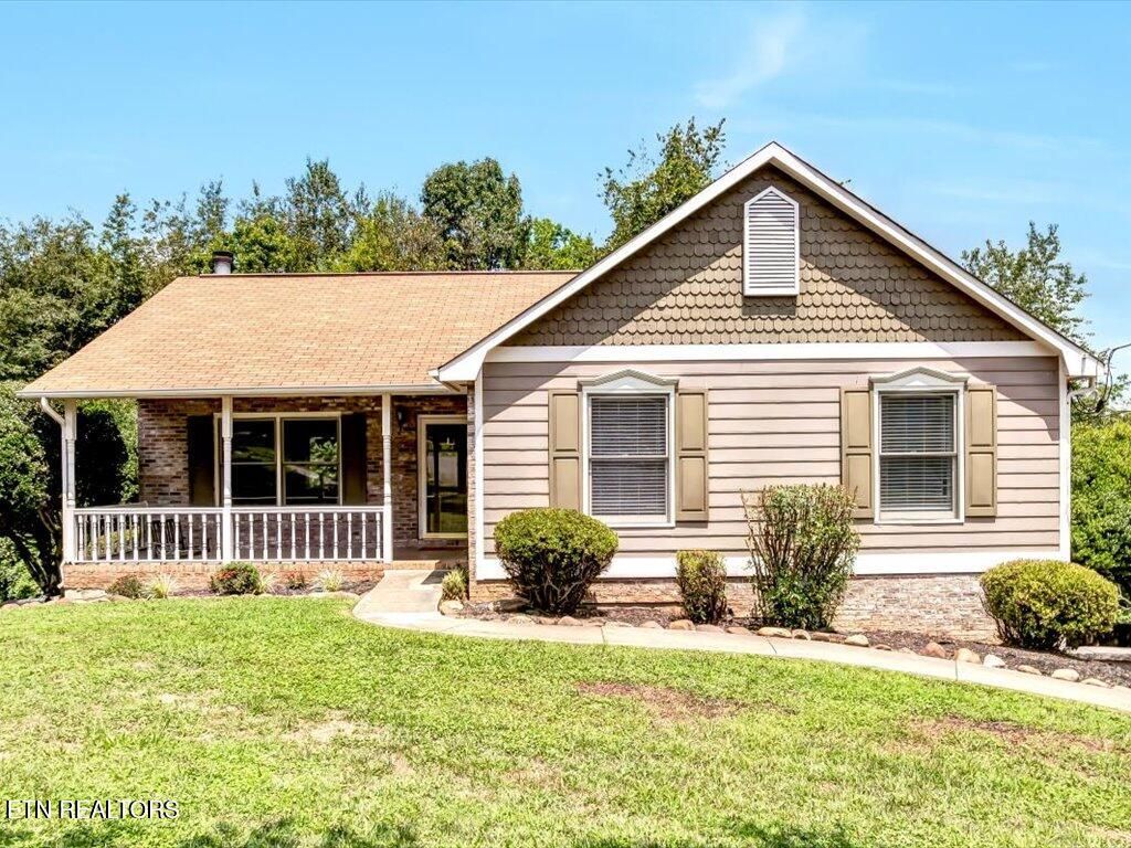 Photo of 968 Cedar Trace Lane, Morristown, TN 37814 (MLS # 1311791)