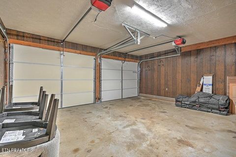 Tiny photo for 2482 Elk Way, Newport, TN 37821 (MLS # 1327667)