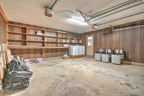 Tiny photo for 2482 Elk Way, Newport, TN 37821 (MLS # 1327667)