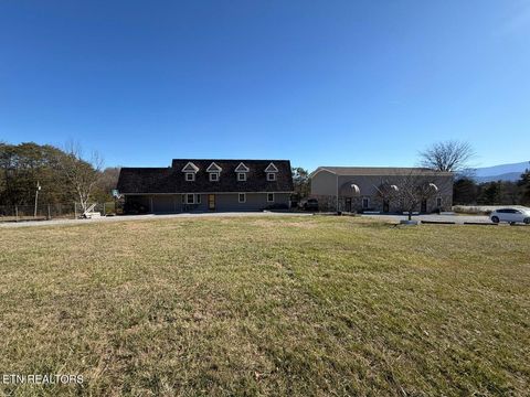 Tiny photo for 2482 Elk Way, Newport, TN 37821 (MLS # 1327667)