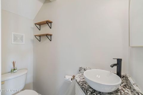 Tiny photo for 6525 Deane Hill Drive #19, Knoxville, TN 37919 (MLS # 1326151)