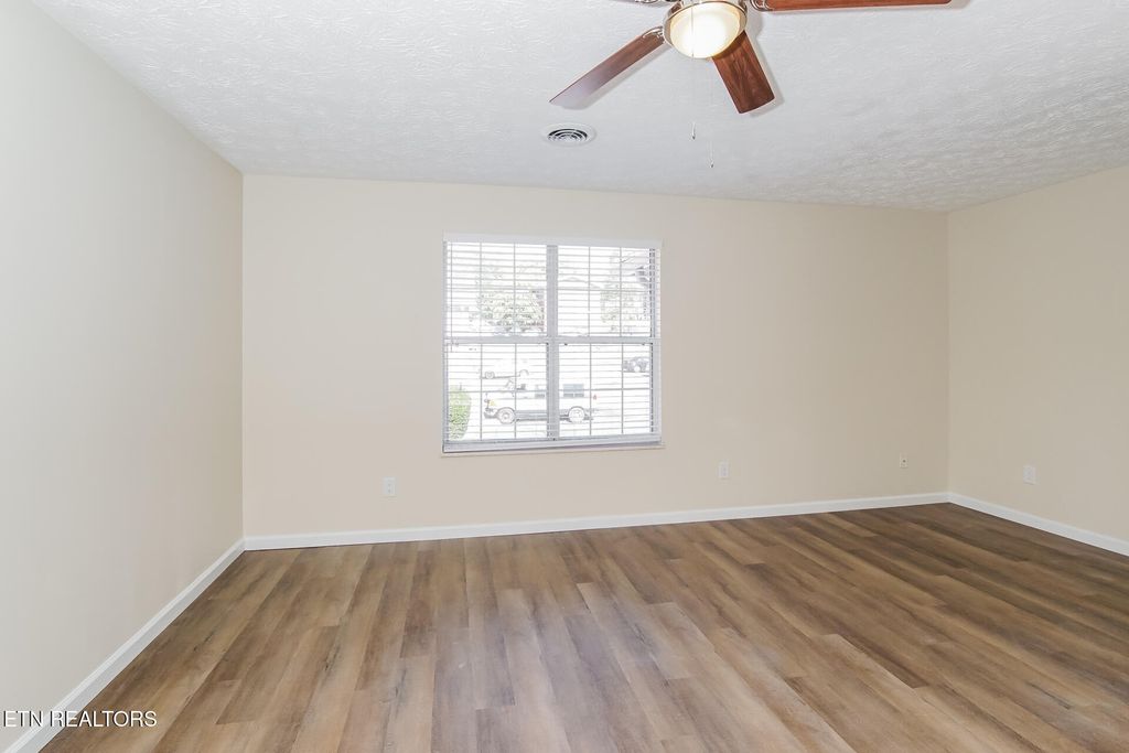Photo of 4207 Iona Way, Knoxville, TN 37912 (MLS # 1318279)
