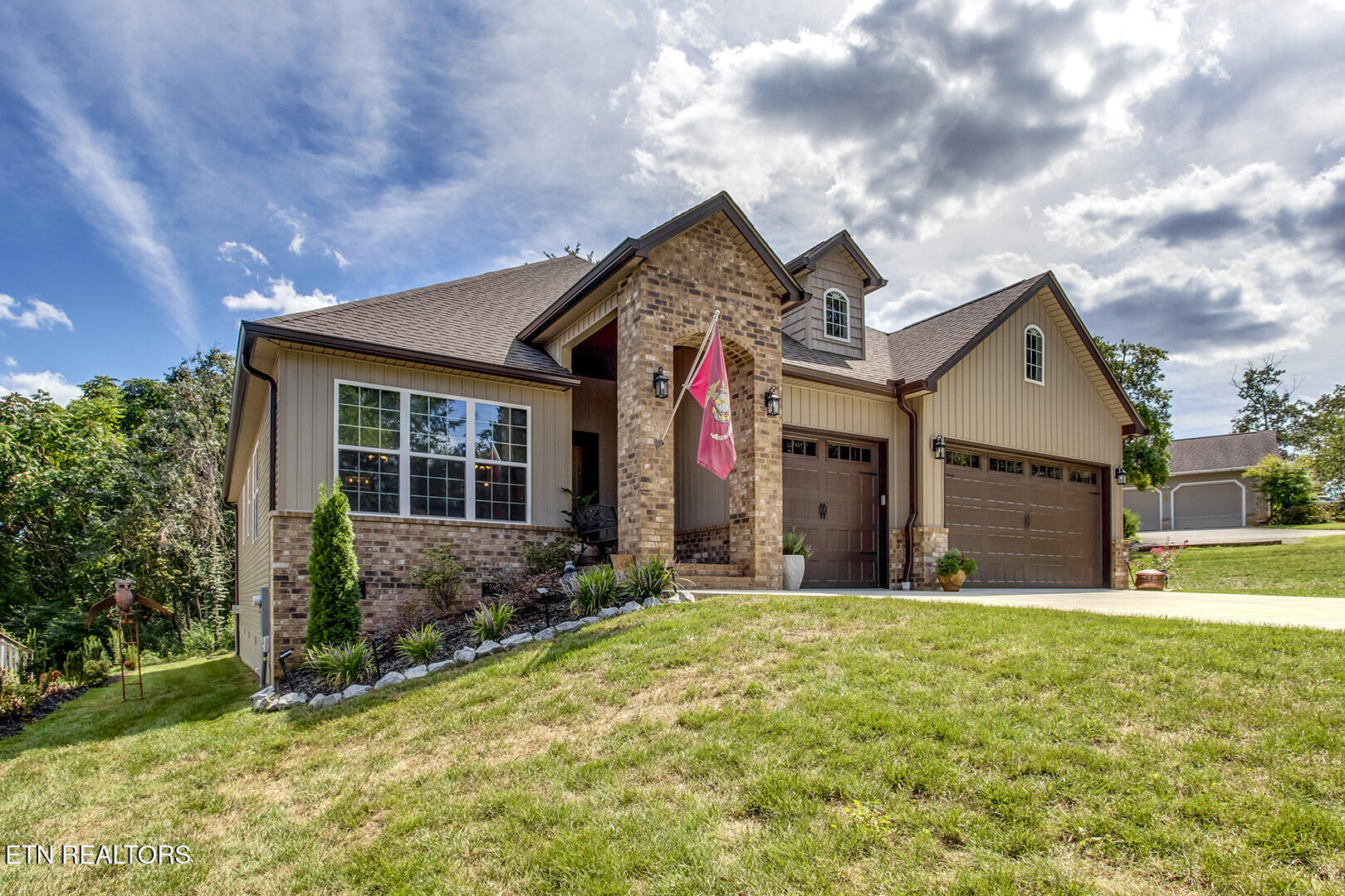 115 Talah Way