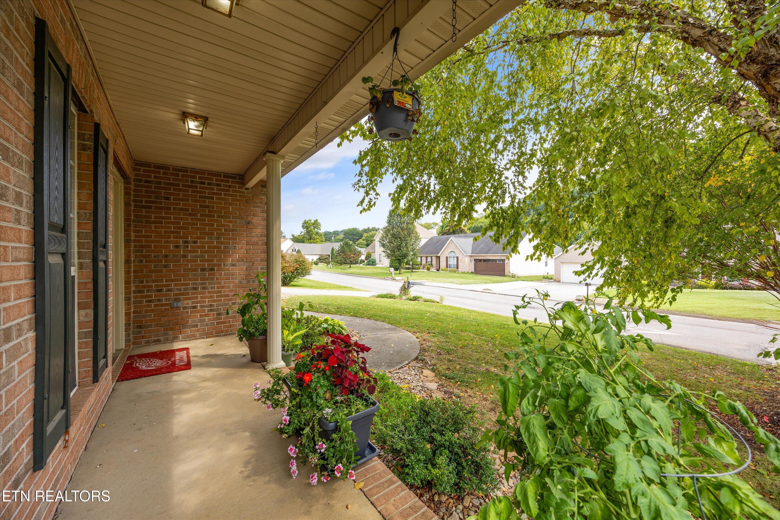 9541 Hoyle Beals Drive
