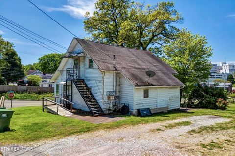 Multi Family in Maryville TN 821 Oak St.jpg