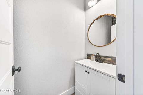 Tiny photo for 1156 Sunset Ridge Drive, Crossville, TN 38571 (MLS # 1333759)