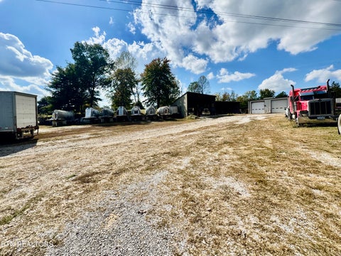 Tiny photo for 1055 Poplar Lane, Winfield, TN 37892 (MLS # 1359828)
