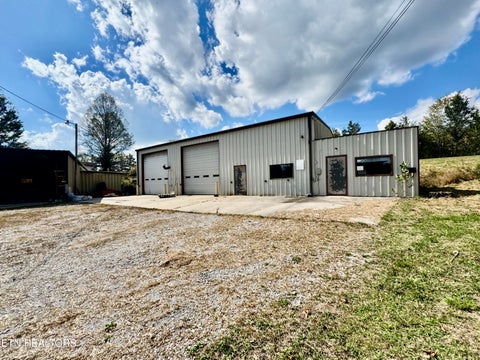 Photo of 1055 Poplar Lane, Winfield, TN 37892 (MLS # 1359828)