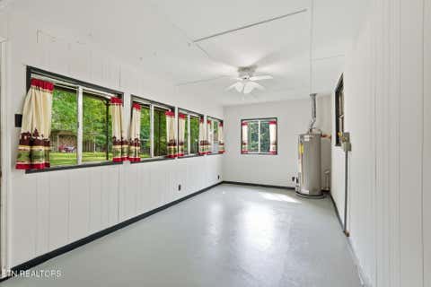 Tiny photo for 31 Wayfarer Lane, Crossville, TN 38572 (MLS # 1349877)