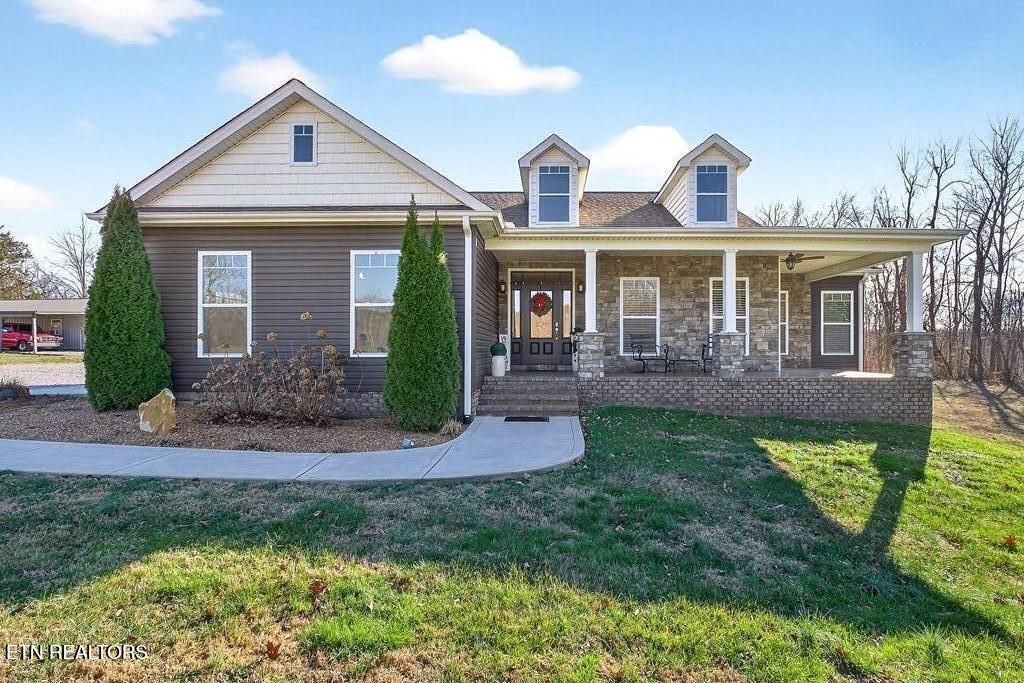 Photo of 6081 Buck Mountain Road N Of Rd, Cookeville, TN 38506 (MLS # 1327173)