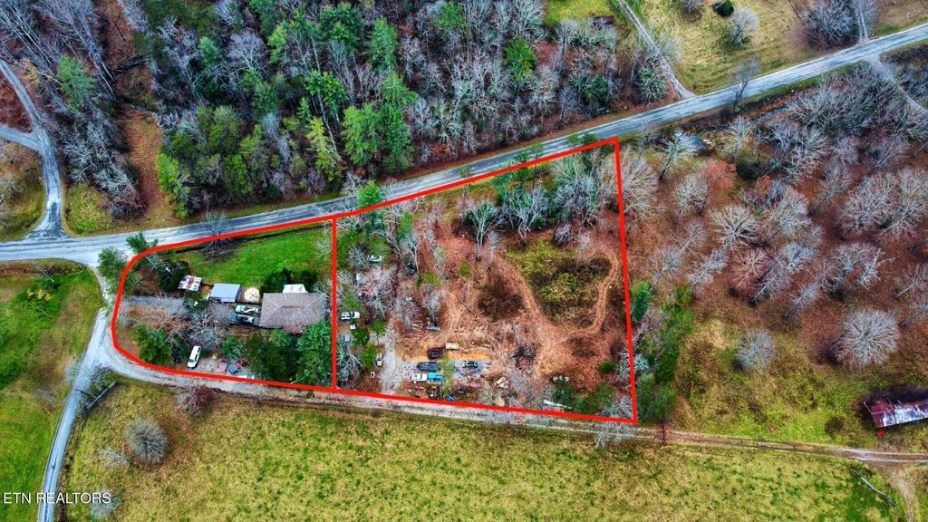 Photo of 11 Cedar Hills Rd, Grandview, TN 37337 (MLS # 1320762)