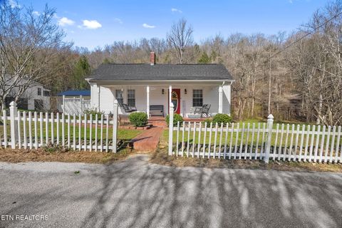 Tiny photo for 1020 Cox Circle, Oliver Springs, TN 37840 (MLS # 1333543)