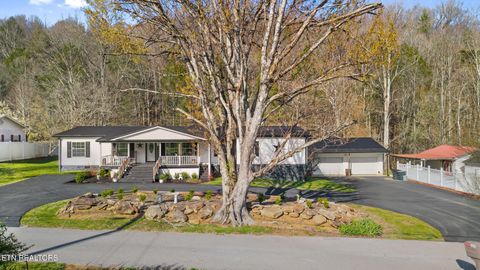 Photo of 1020 Cox Circle, Oliver Springs, TN 37840 (MLS # 1333543)