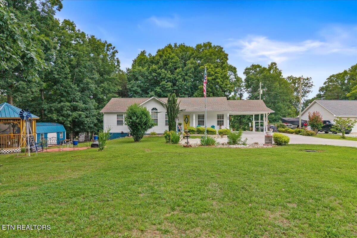2039 E Highway 322