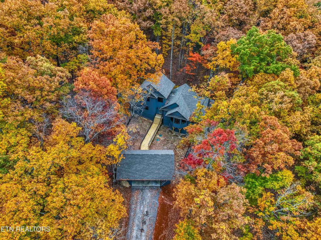 Photo of 460 Norton Xing, Maryville, TN 37803 (MLS # 1321402)