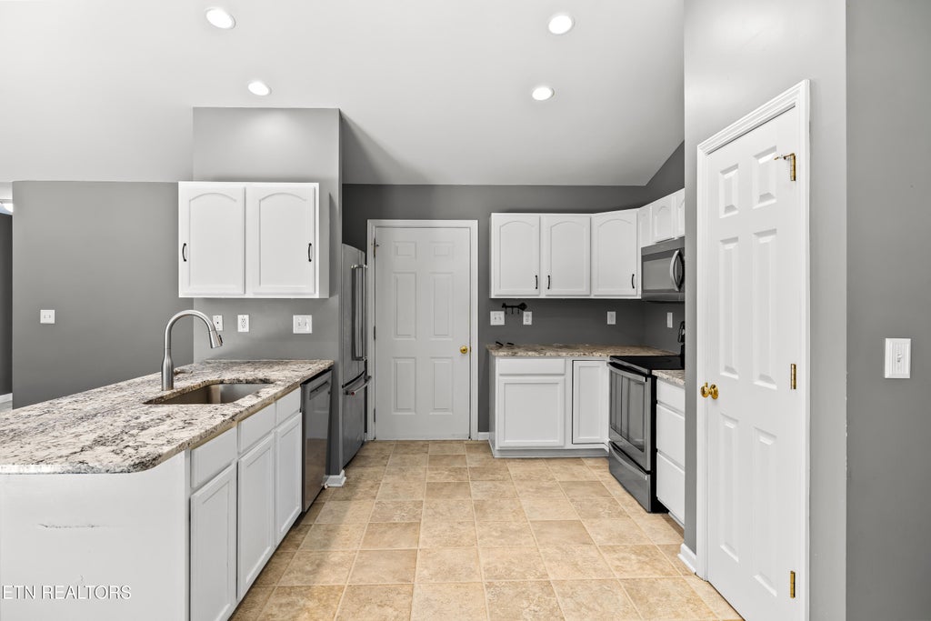 Photo of 4078 Mountain Vista Rd, Knoxville, TN 37931 (MLS # 1345547)