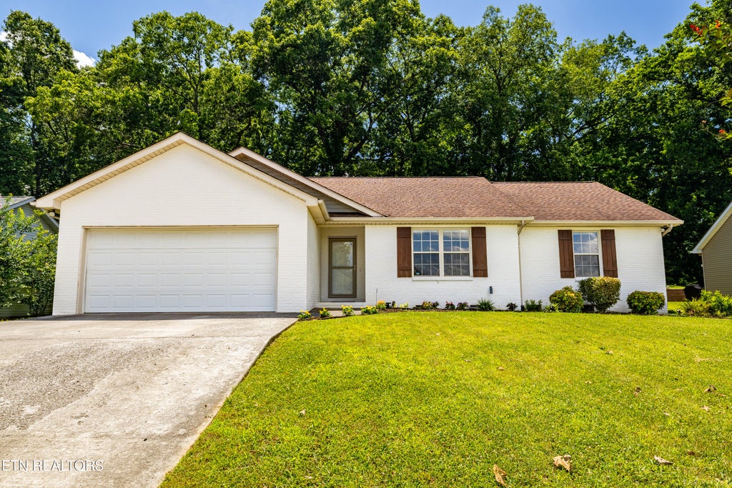 Photo of 4078 Mountain Vista Rd, Knoxville, TN 37931 (MLS # 1345547)