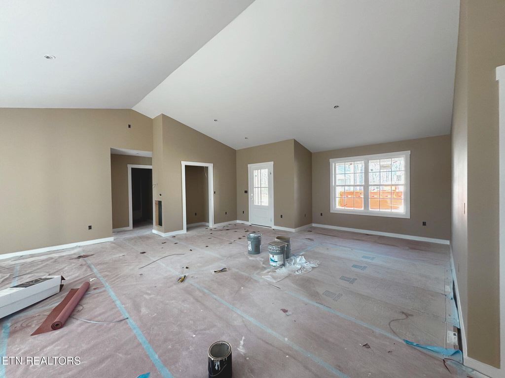 Photo of 105 Peebles Rd, Crossville, TN 38558 (MLS # 1326345)