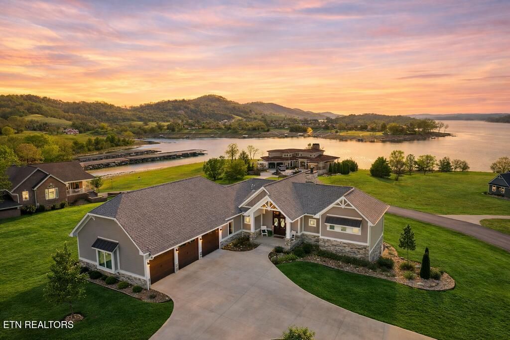 Photo of 455 Sunset View, Sharps Chapel, TN 37866 (MLS # 1332517)