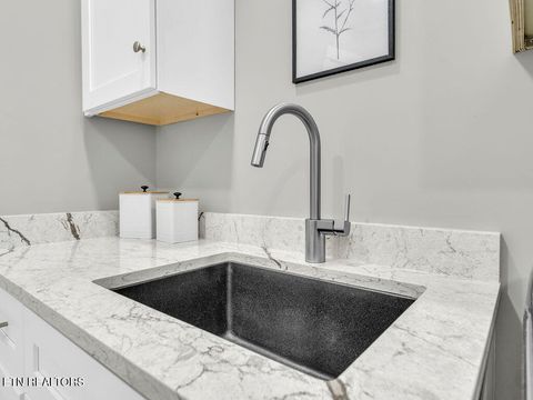 Tiny photo for 455 Sunset View, Sharps Chapel, TN 37866 (MLS # 1332517)