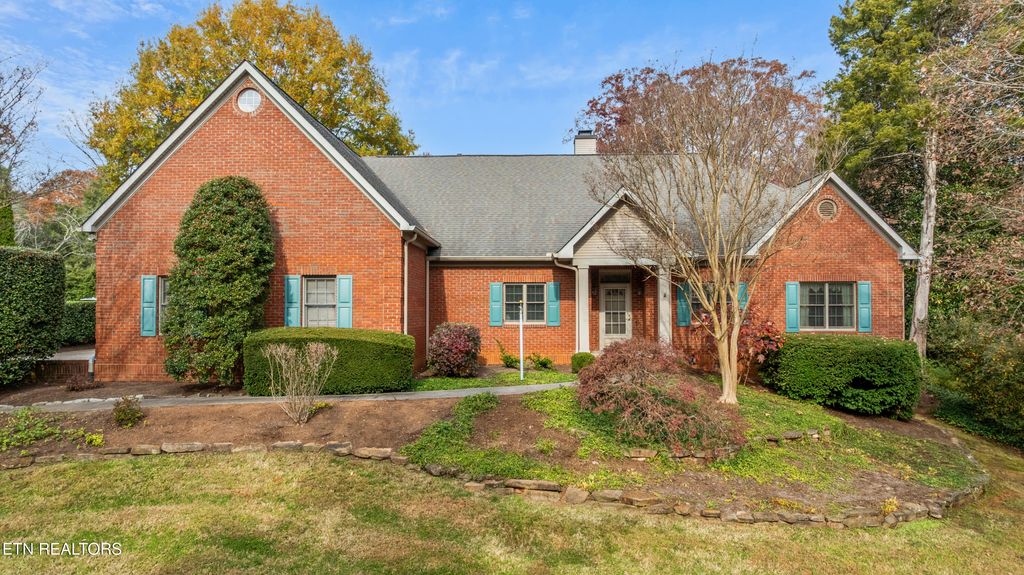 Photo of 7107 Rotherwood Drive, Knoxville, TN 37919 (MLS # 1323870)