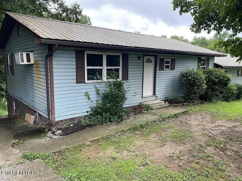 221 Pattie Gap Rd