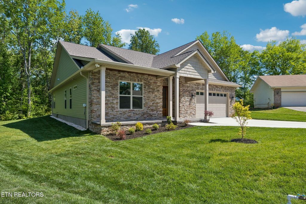 Photo of 131 Utsesti Lane, Loudon, TN 37774 (MLS # 1311904)