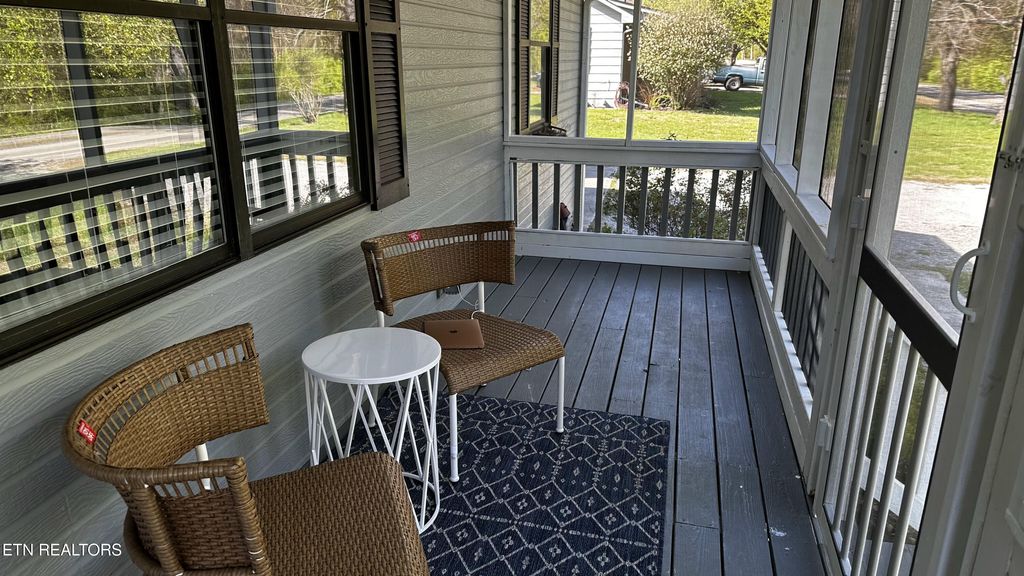 Photo of 722 Paint Rock Ferry Rd, Kingston, TN 37763 (MLS # 1314722)