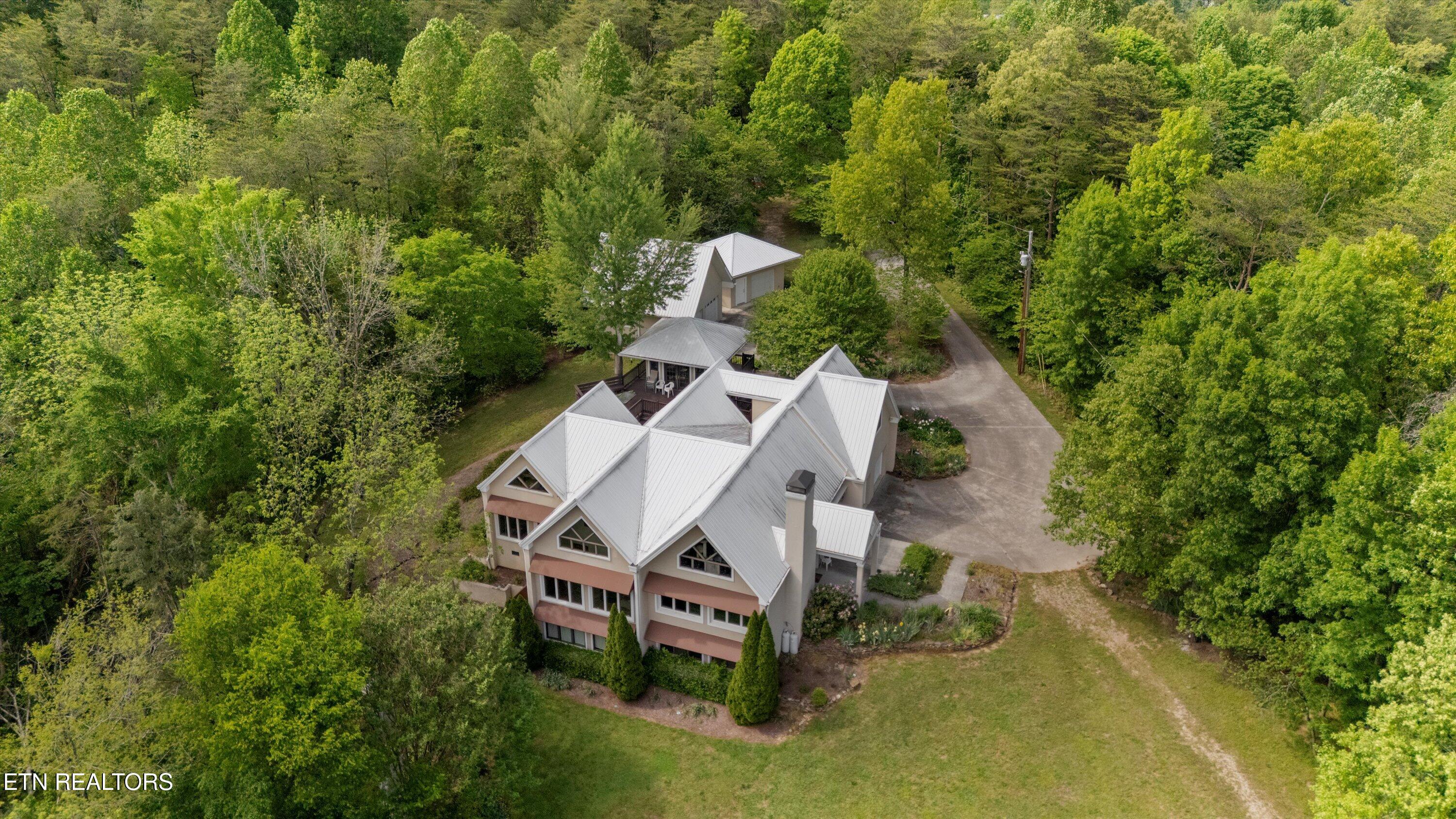530 Blockhouse Rd