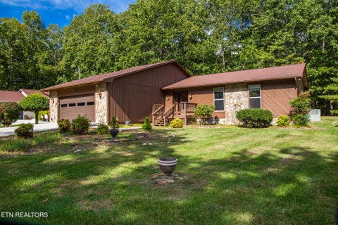 Tiny photo for 120 Lakeside Drive, Crossville, TN 38558 (MLS # 1358383)