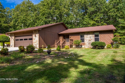 Tiny photo for 120 Lakeside Drive, Crossville, TN 38558 (MLS # 1358383)