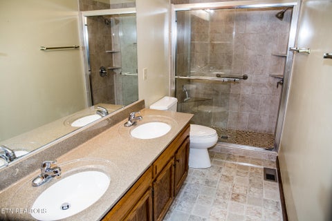 Tiny photo for 120 Lakeside Drive, Crossville, TN 38558 (MLS # 1358383)