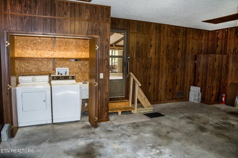 Tiny photo for 120 Lakeside Drive, Crossville, TN 38558 (MLS # 1358383)