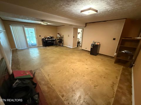 Tiny photo for 412 S Carter School Rd, Strawberry Plains, TN 37871 (MLS # 1319353)