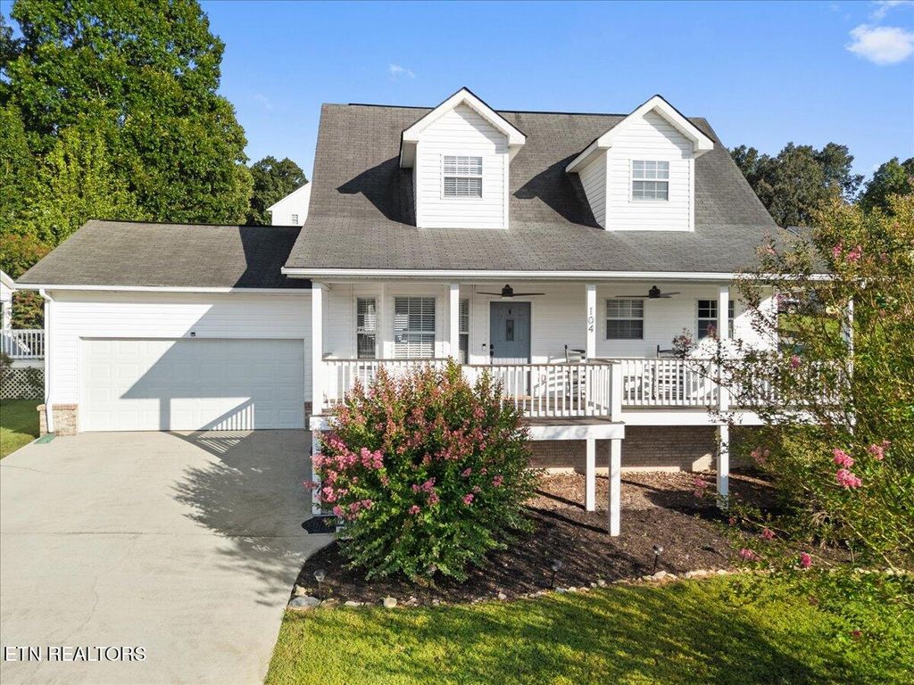 Photo of 104 Newport Way, Kingston, TN 37763 (MLS # 1315114)