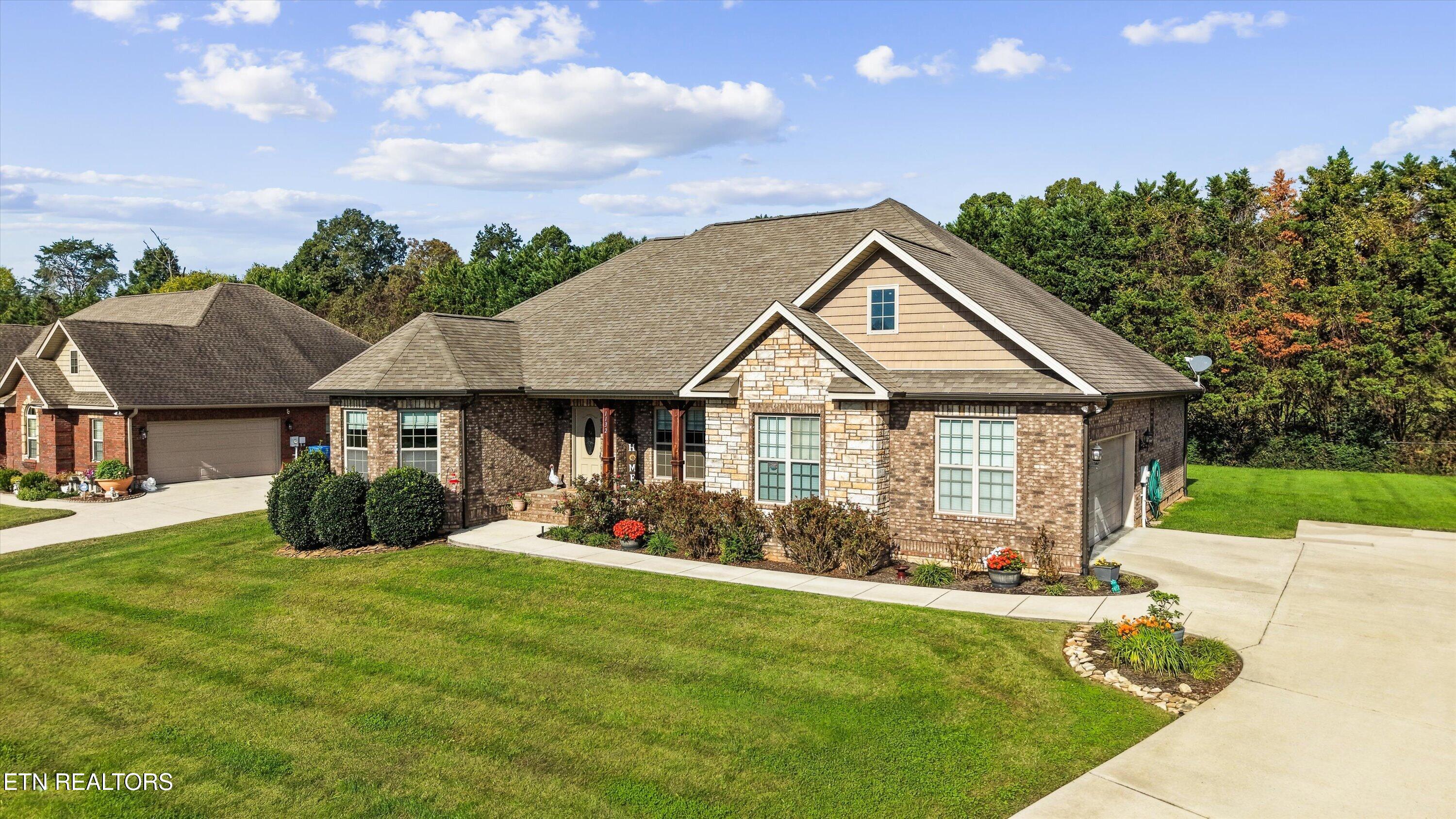 1132 Linford Circle