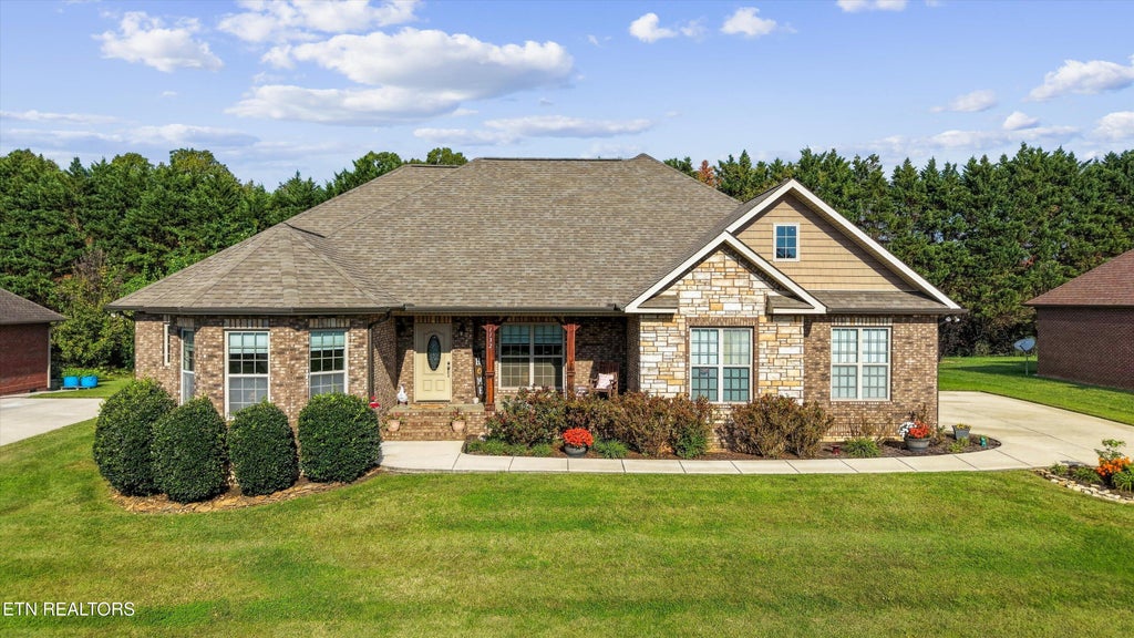 Photo of 1132 Linford Circle, Alcoa, TN 37701 (MLS # 1360002)
