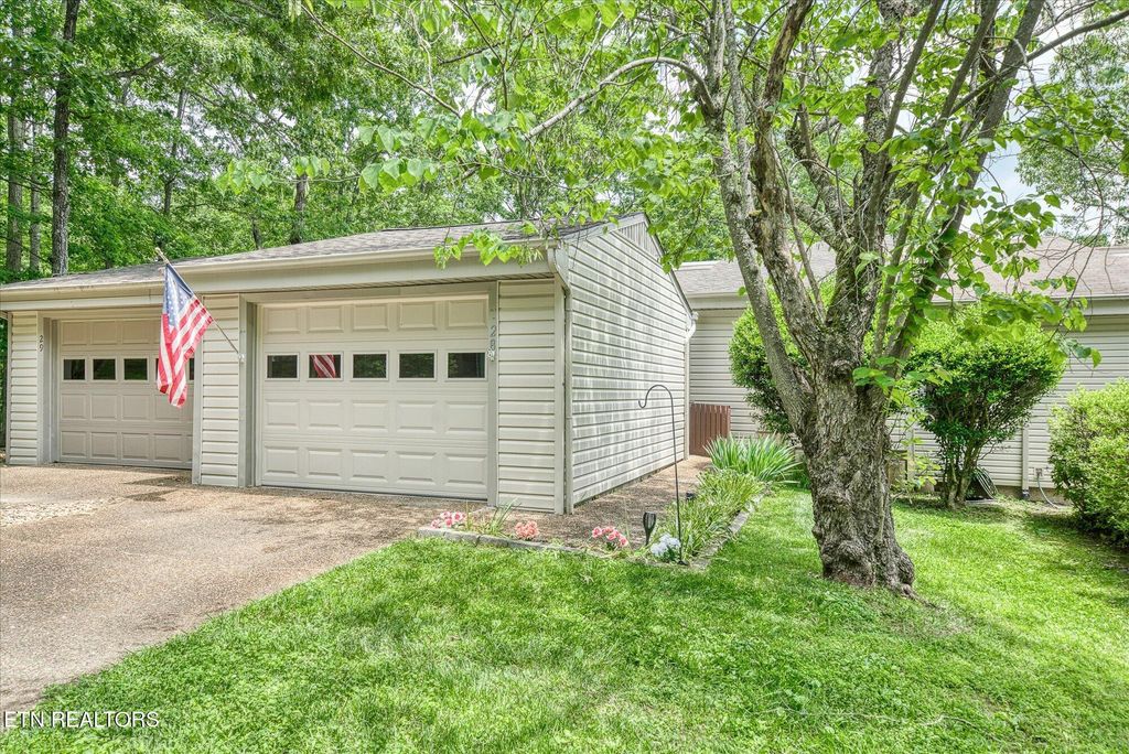 Photo of 28 Woodland Terrace, Fairfield Glade, TN 38558 (MLS # 1304039)