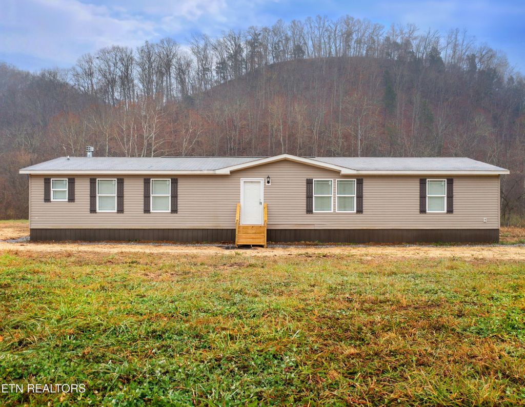 Photo of 2484 Upper Caney Valley Rd, Tazewell, TN 37879 (MLS # 1247257)