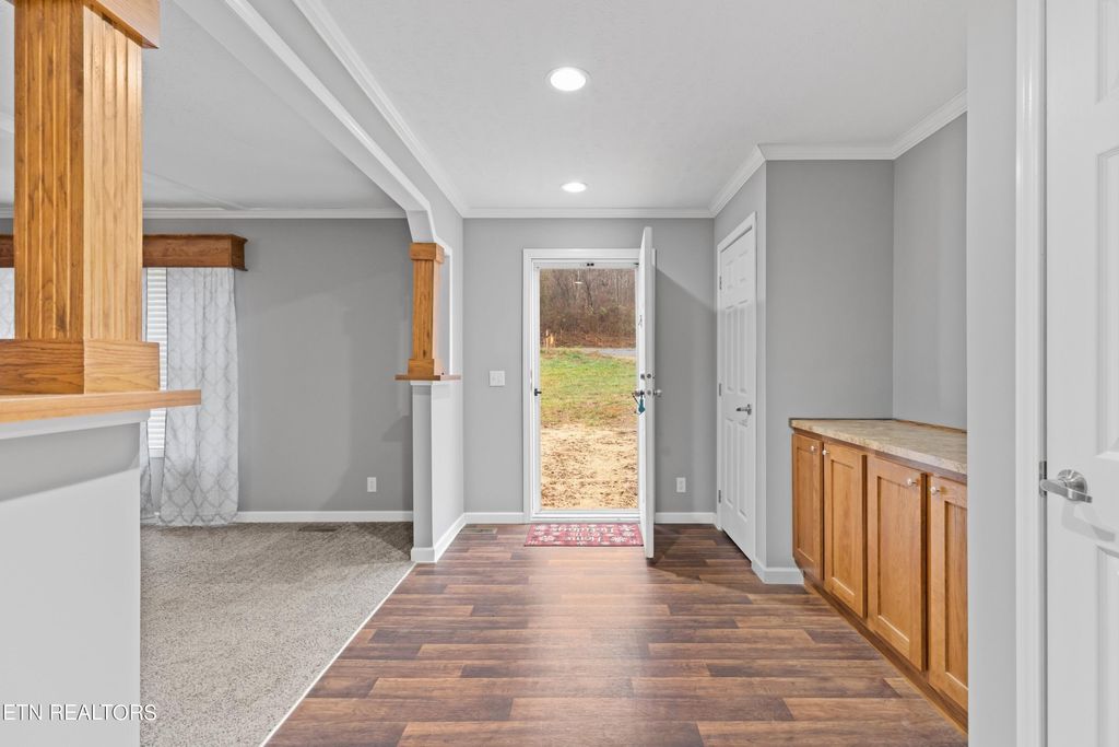 Photo of 2484 Upper Caney Valley Rd, Tazewell, TN 37879 (MLS # 1247257)