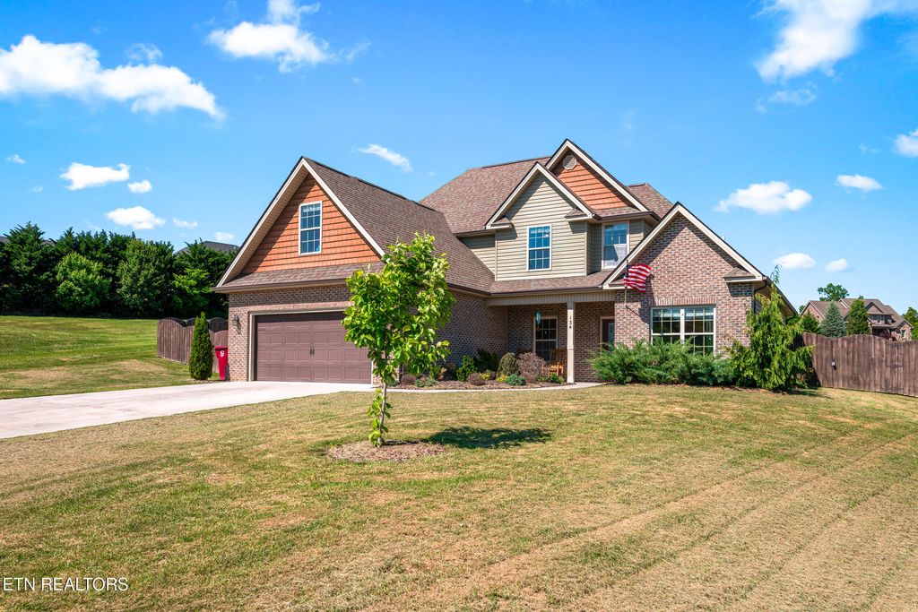 Photo of 134 Chancery Court, Piney Flats, TN 37686 (MLS # 1339823)
