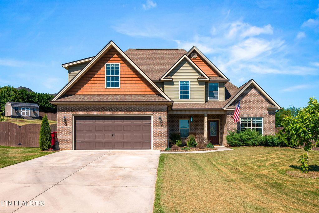 Photo of 134 Chancery Court, Piney Flats, TN 37686 (MLS # 1339823)