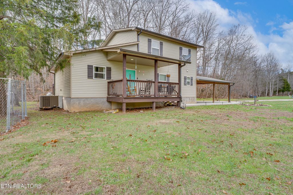 Photo of 288 Jd Farm Rd, Tellico Plains, TN 37385 (MLS # 1286420)