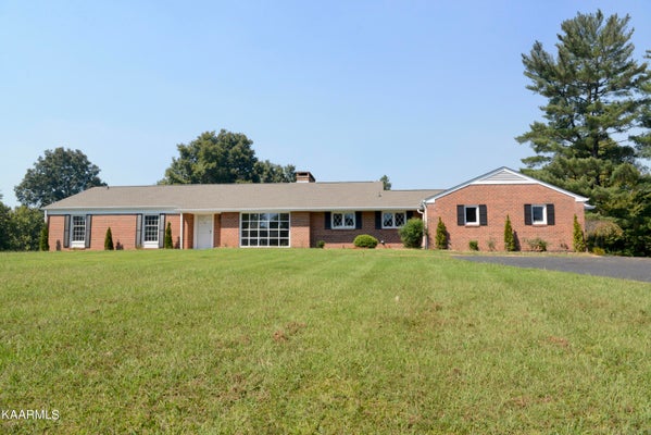 903 EDGEWATER AVE, DAYTON, TN 37321 - Image 96d236fa58339aadf548cf187fa18f6f/4260426577