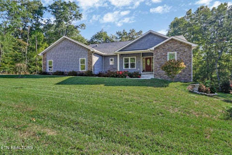 Tiny photo for 380 Mountain Preserve Pkwy, Crab Orchard, TN 37723 (MLS # 1359919)